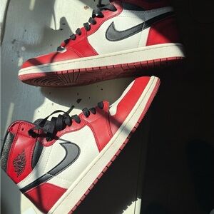 Jordan 1 Chicago Lost and Found Special edition Red and White. GREAT Condition.